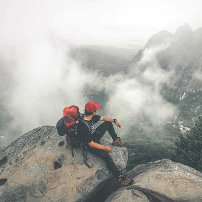 Puncak Batu Tumpuk Gunung Bongkok Purwakarta