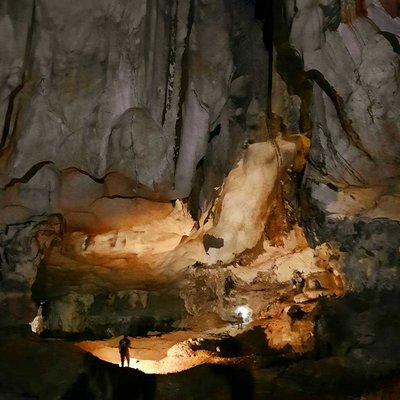 Exploring magnificent chamber 