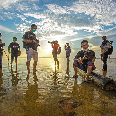 Meet Locals Batam
