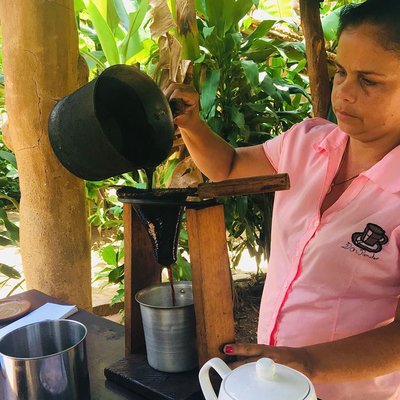 Costumbres Cubanas: “ el Café Cubano” 