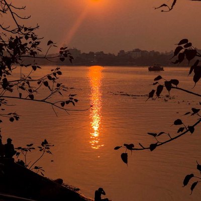 The reflective sunset