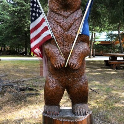 Didn’t get to see any bears in Alaska but that’s okay 😋