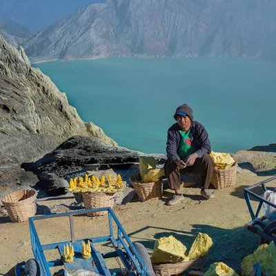 Rezeki dari Ijen