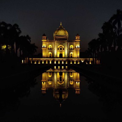Night view of Safdarjung Tomb