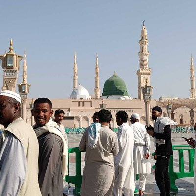 Qubah Hijau Masjid Nabawi Madinah