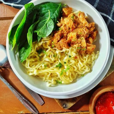 Mie Ayam with Spinach