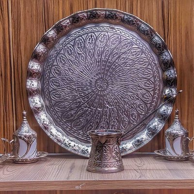 Mardin'e özgü işlemeli altılı set. 