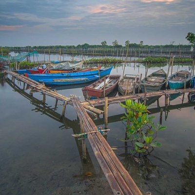 Parkir Kapal Sampan 