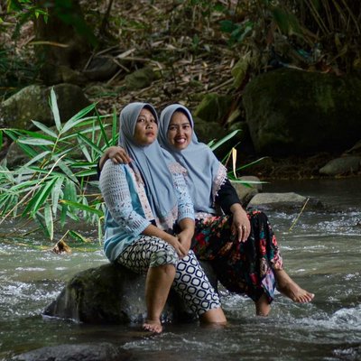 candid
