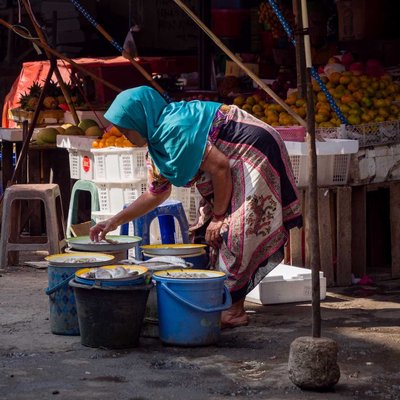 Kanoman Traditional Market 