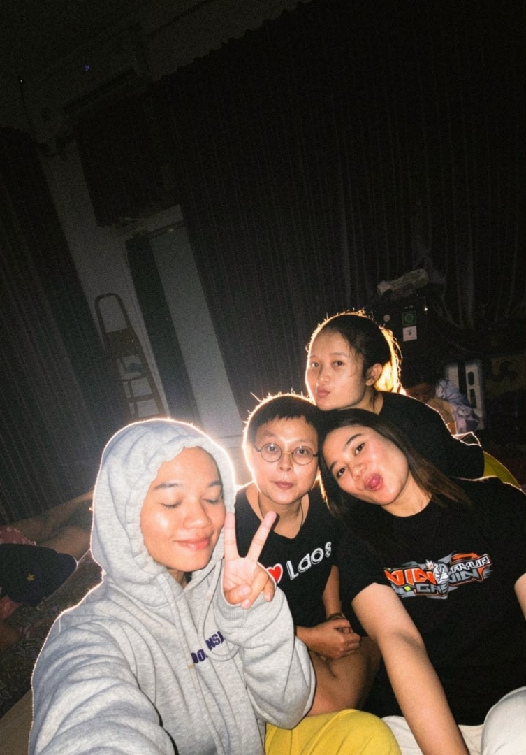 Post photo