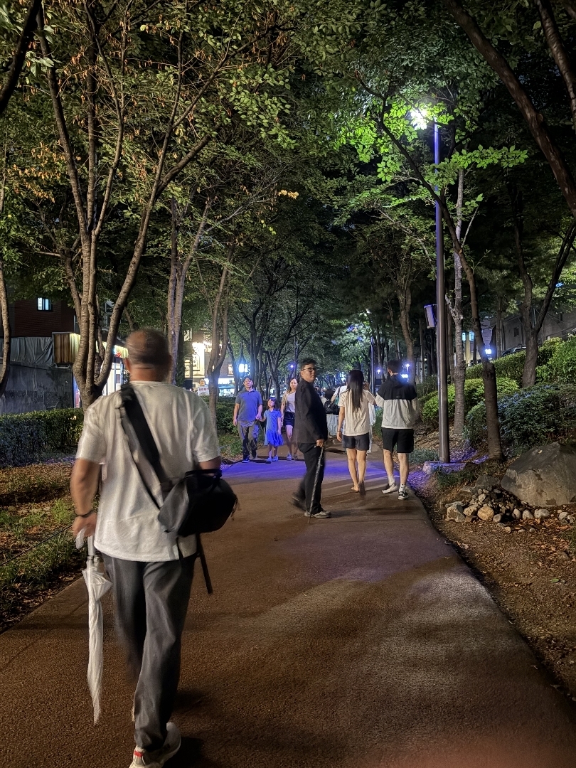 Gyeongui Line Forest Park