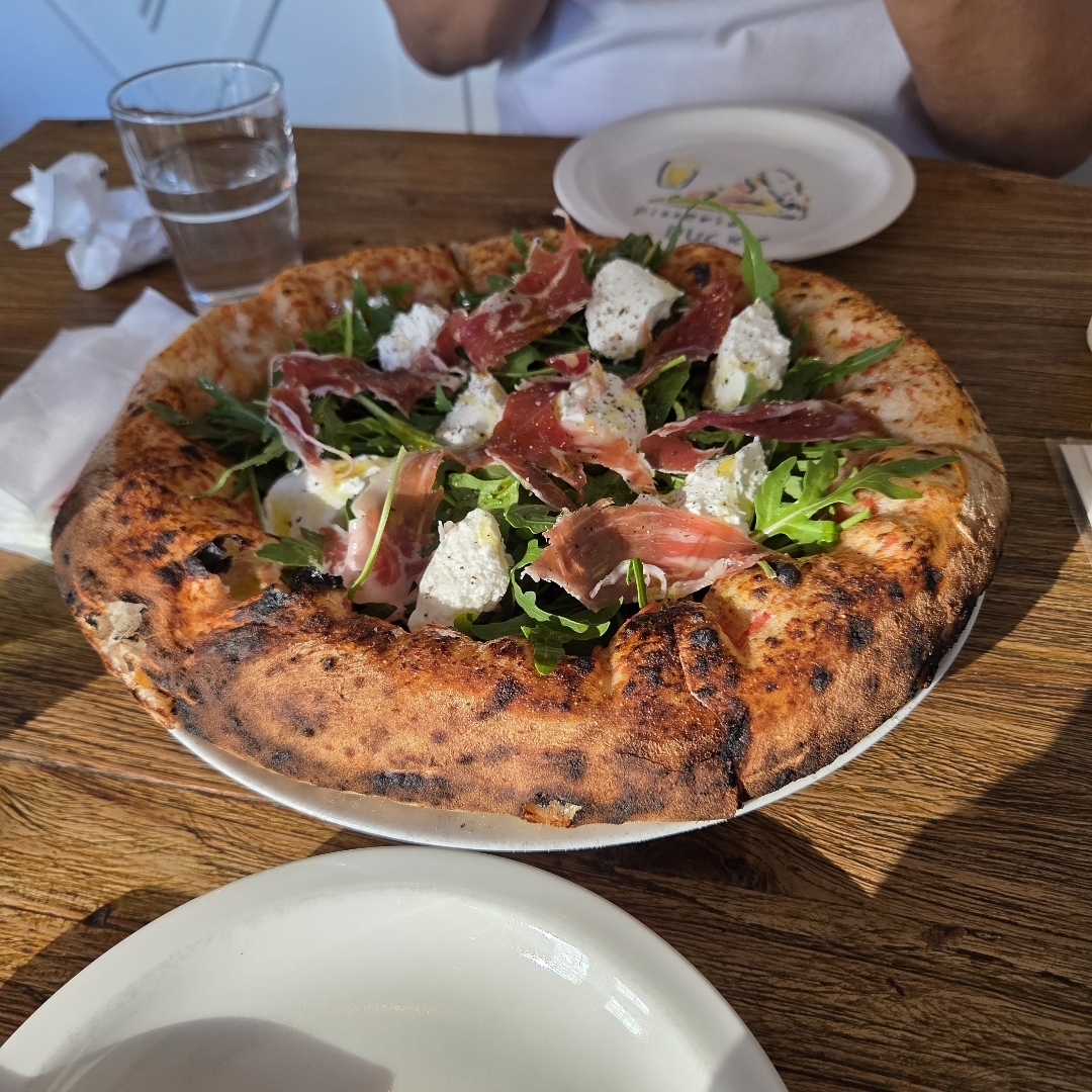 pizzeria ducky