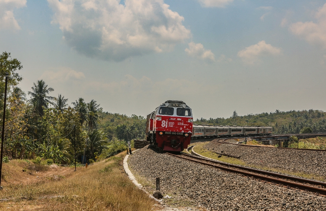 Kereta siang