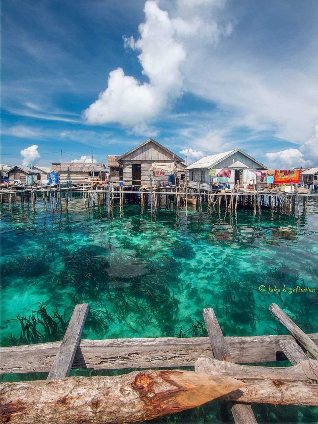 Laut Adalah Halamanku