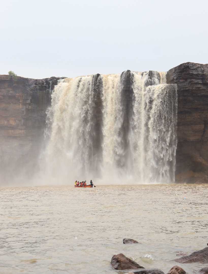 River Rafting at
Niagara Falls of India 
