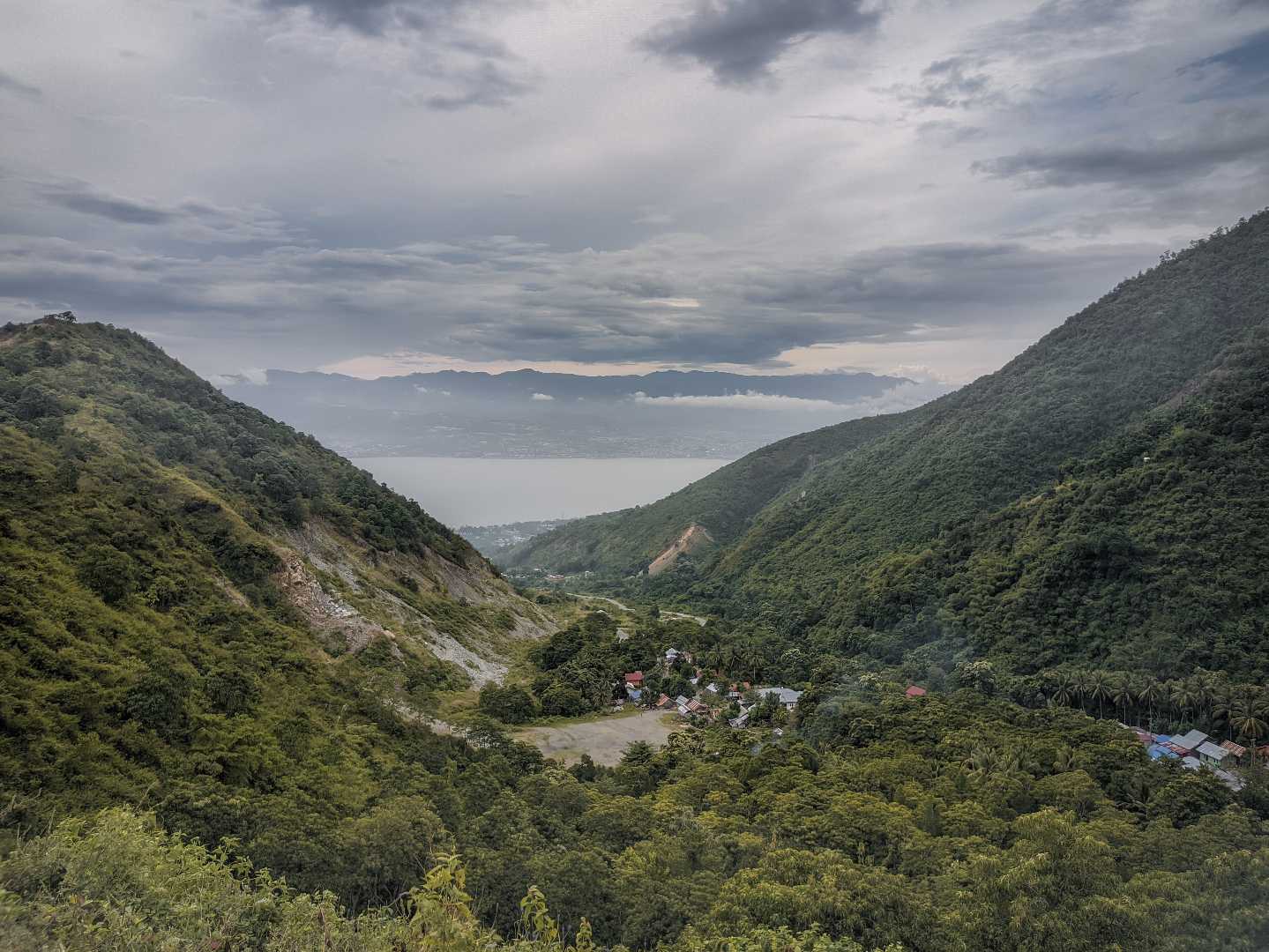 Desa Salena