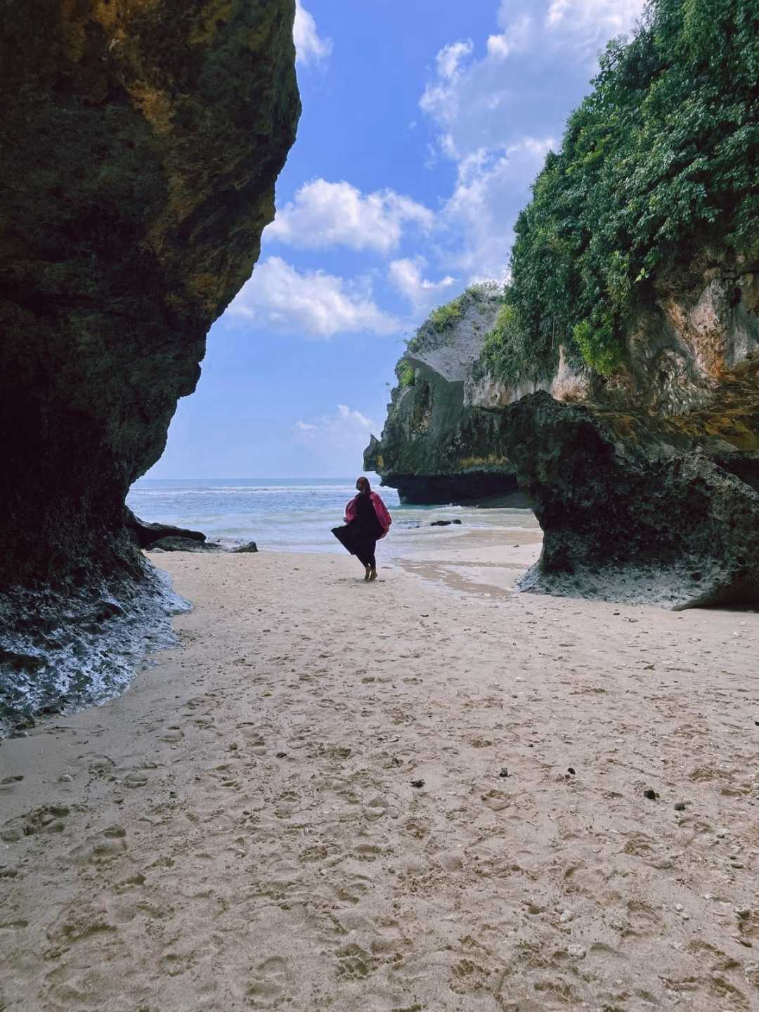 Suluban Beach 