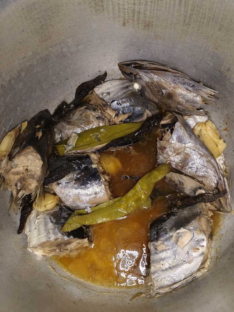 Sinaing na Tambakol