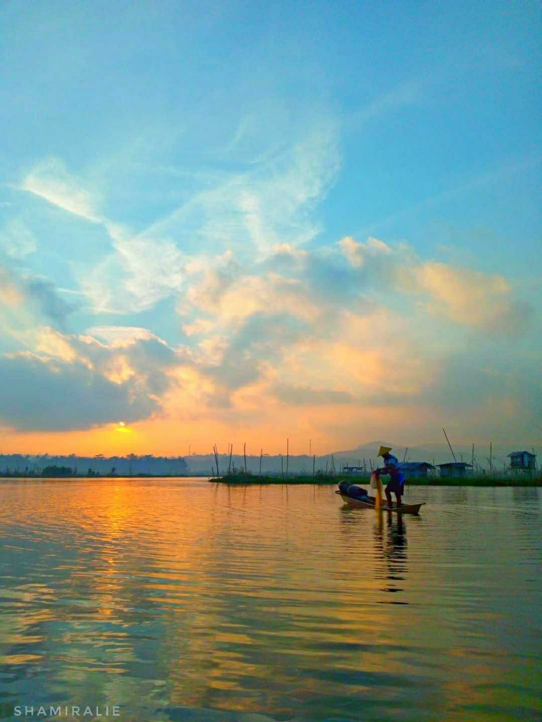 Wisata Rawa Pening