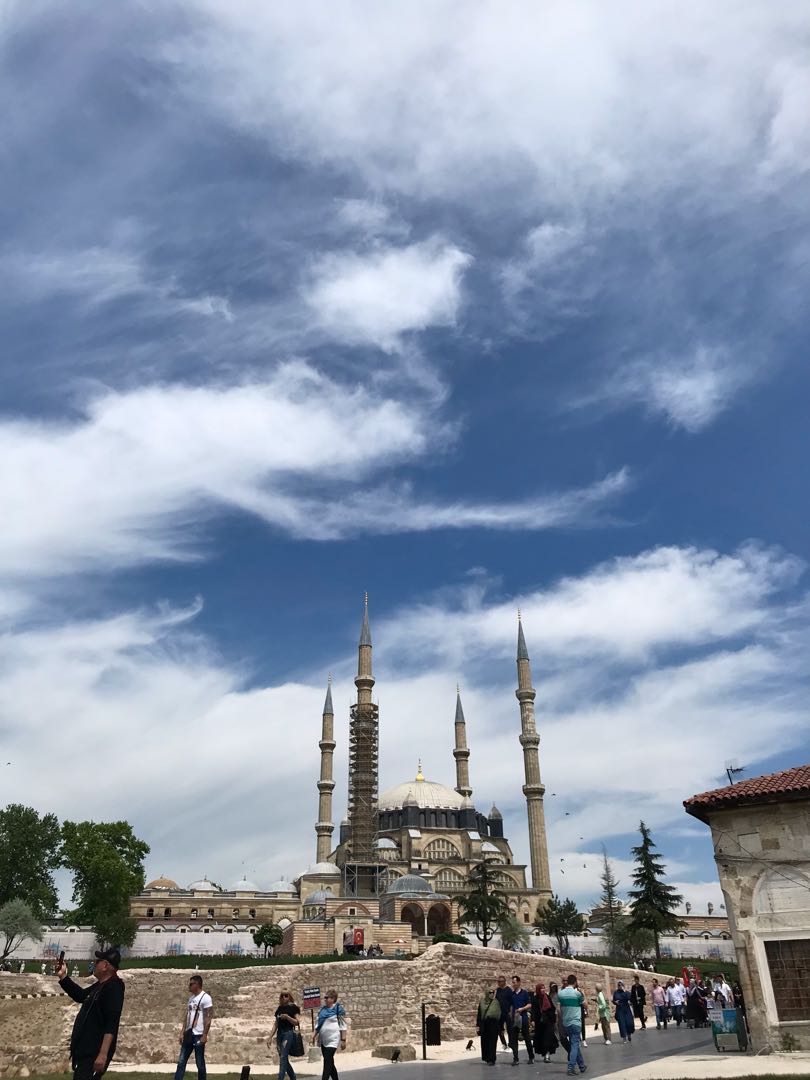 🕌☁️💙