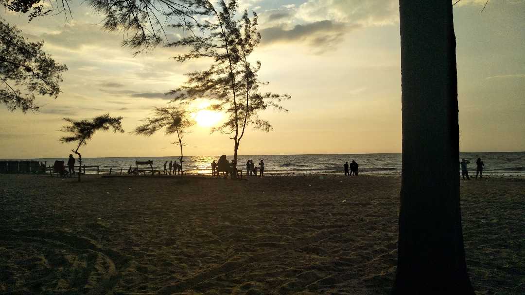 Pantai Cemara Indah