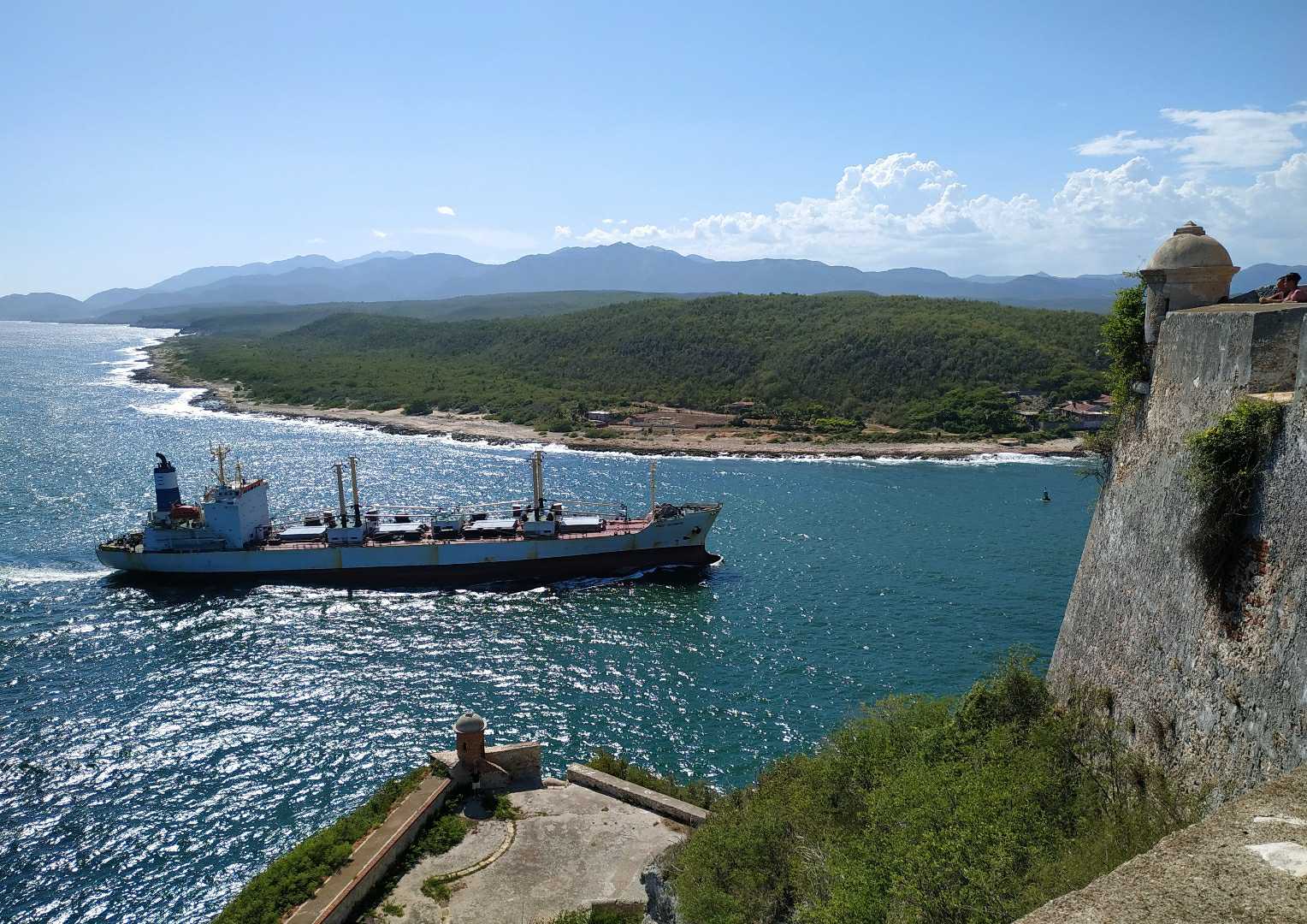 Bahía de Santiago de Cuba. Castillo del Morro.
