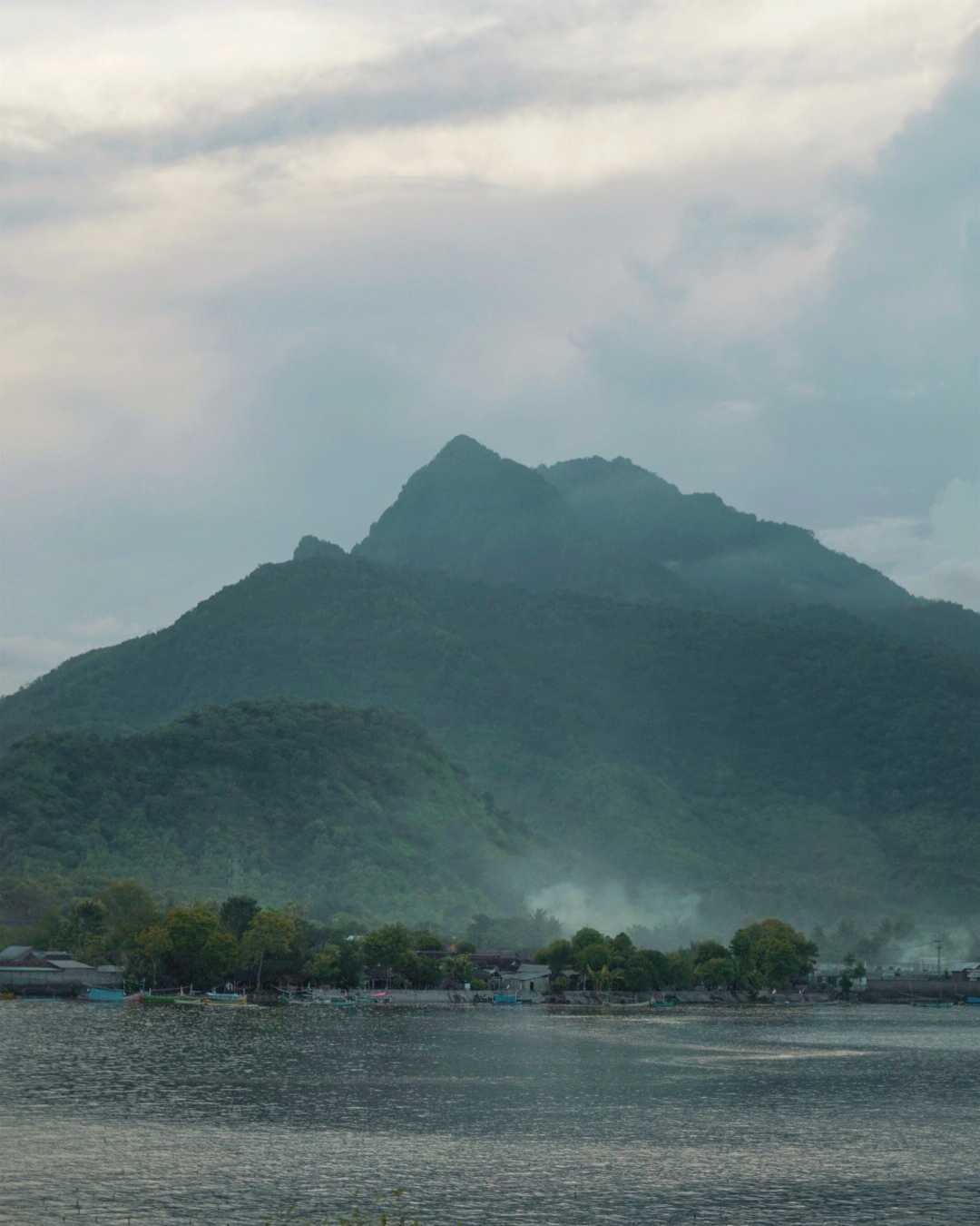 Gunung Agung, Situbondo