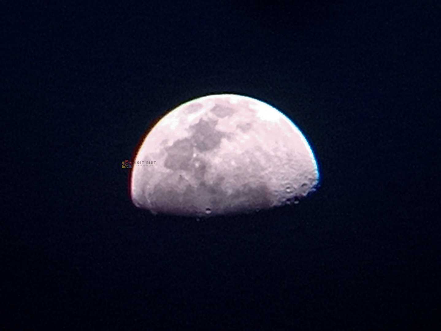  Bulan paruh awal