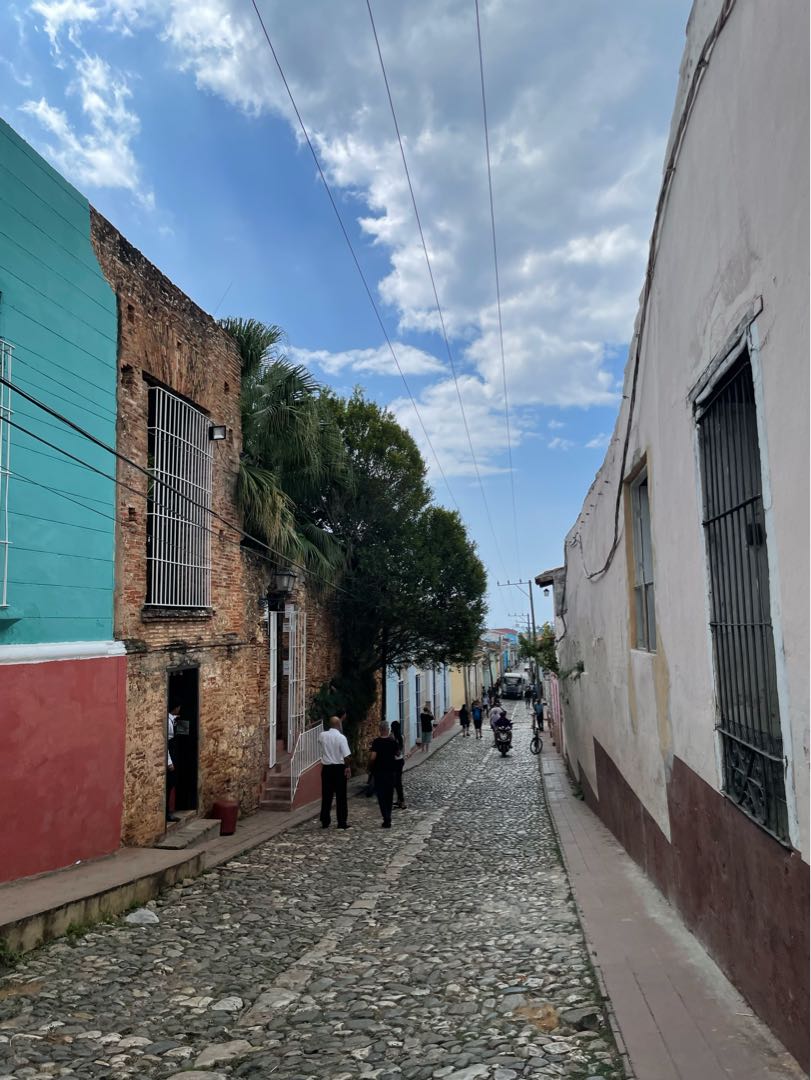 A pesar de estar nublado sigue siendo bastante calurosa la ciudad 🥵