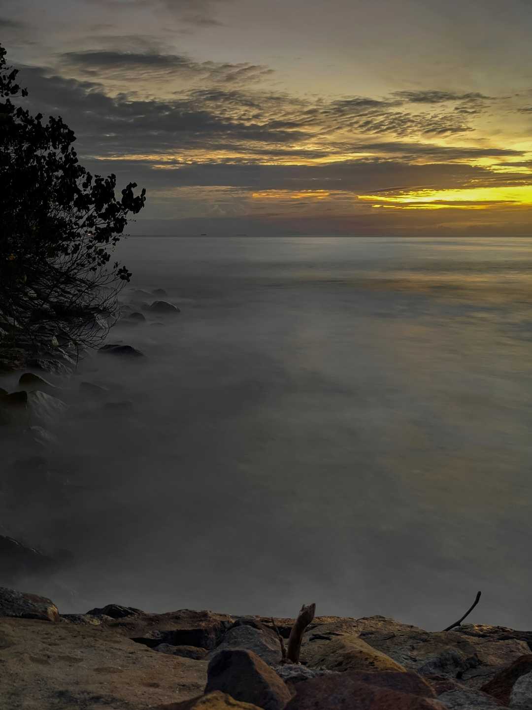 senja mencekam..