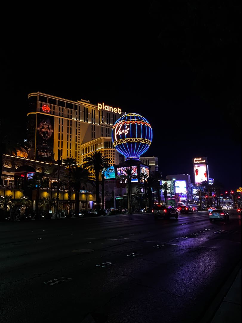 Vegas shining bright [1/5]