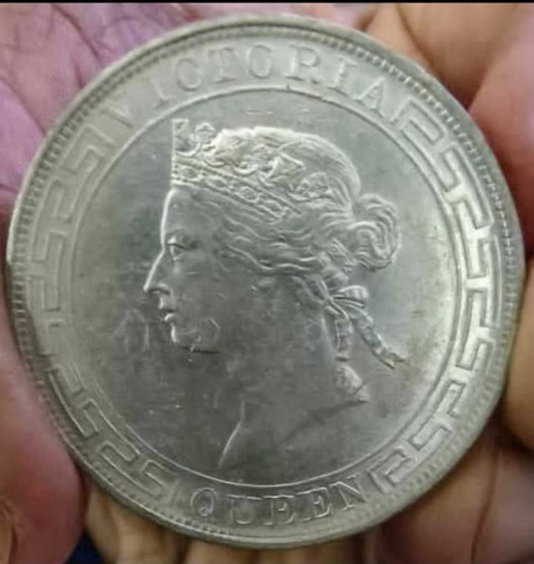 koin perak kuno