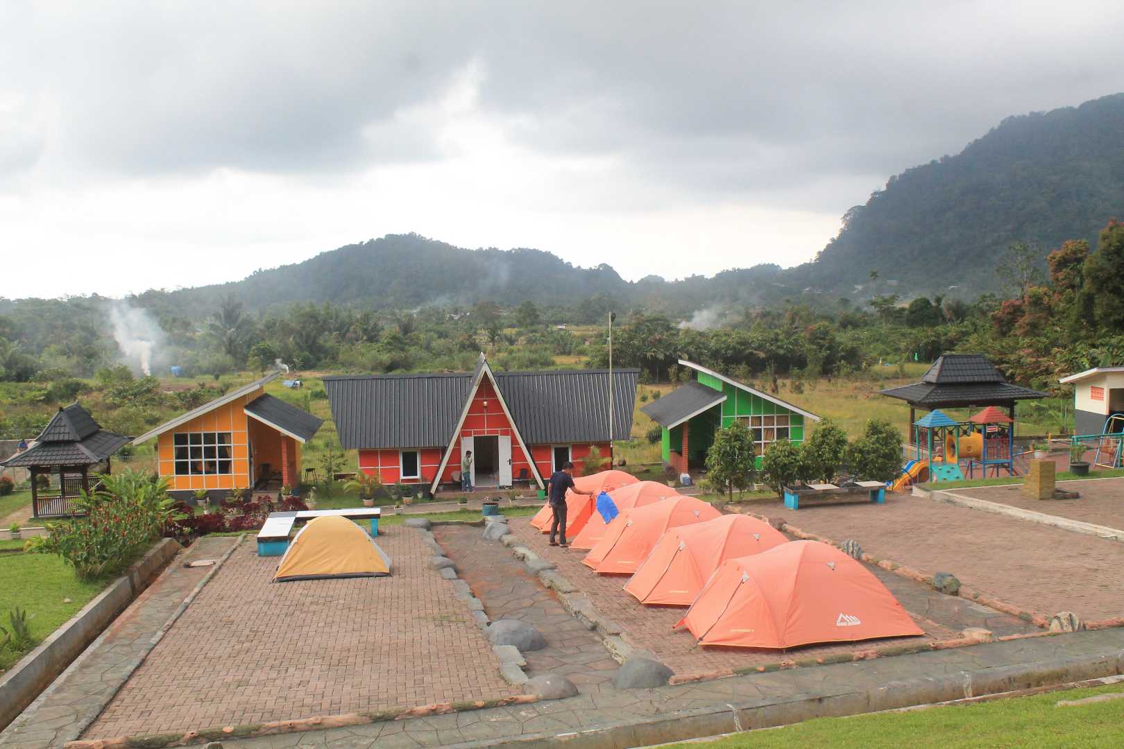 Pamah Semelir cottage