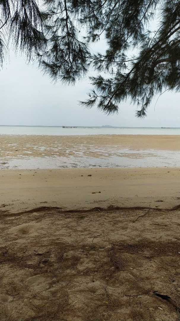 Pantai Sujung