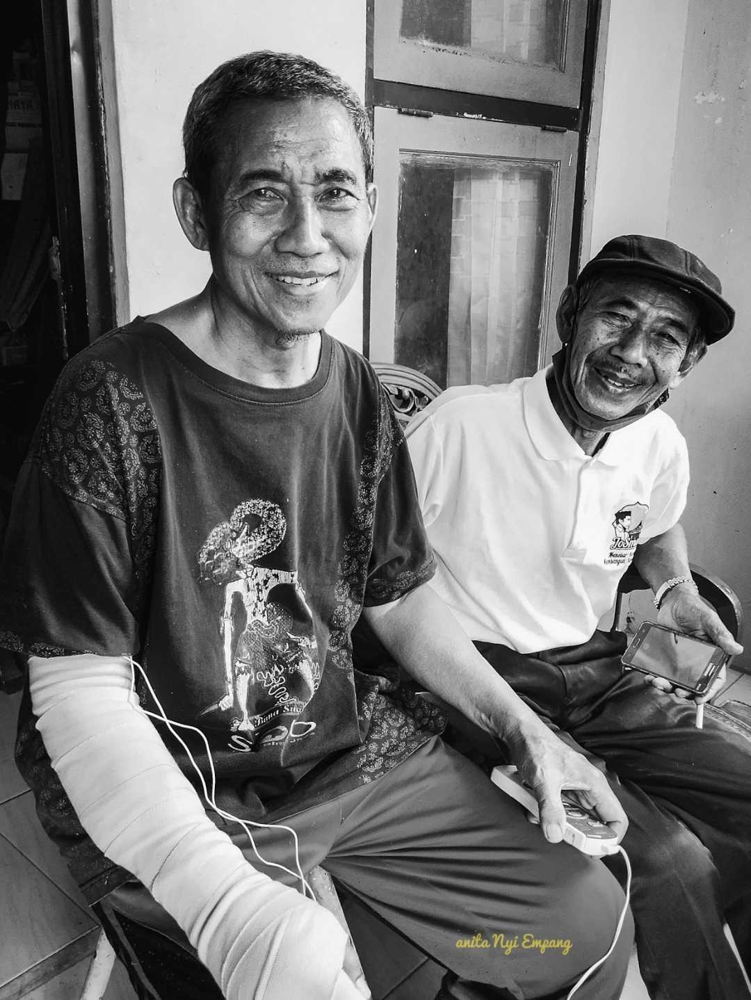 Berdua 