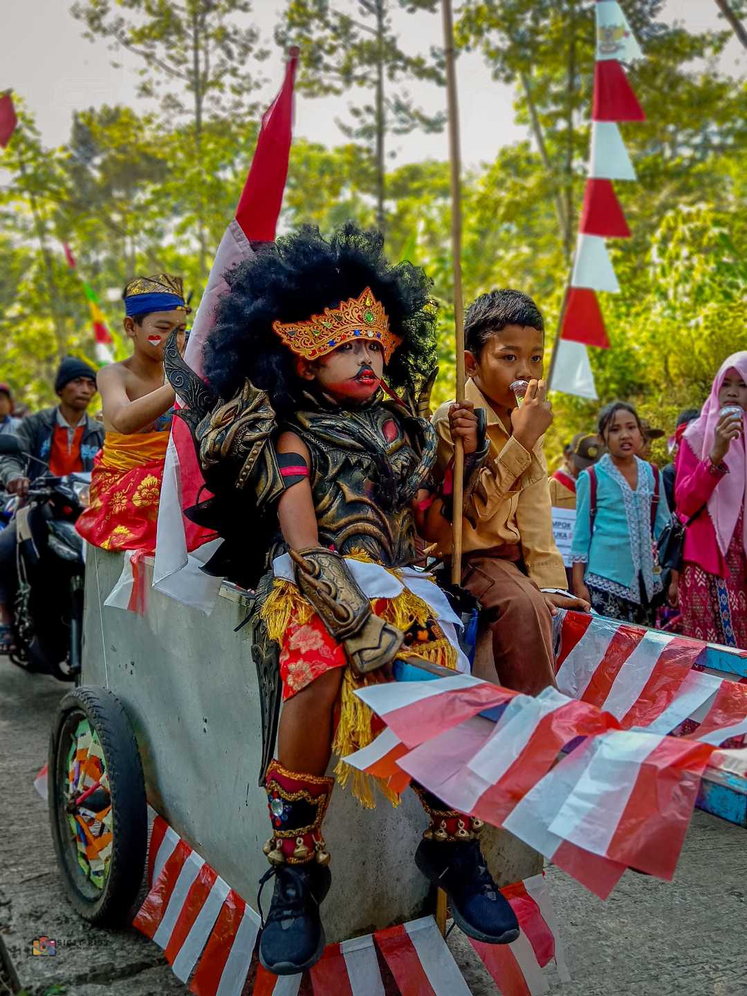 semarak HUT RI 77