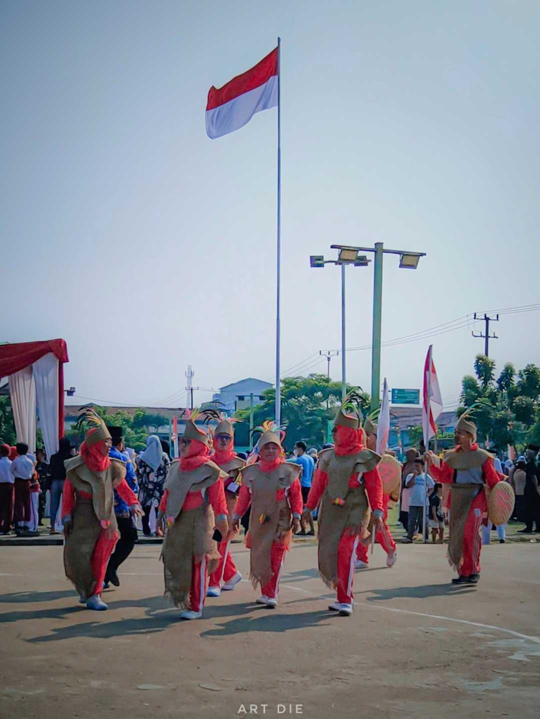 Karnaval memperingati HUT RI 77 