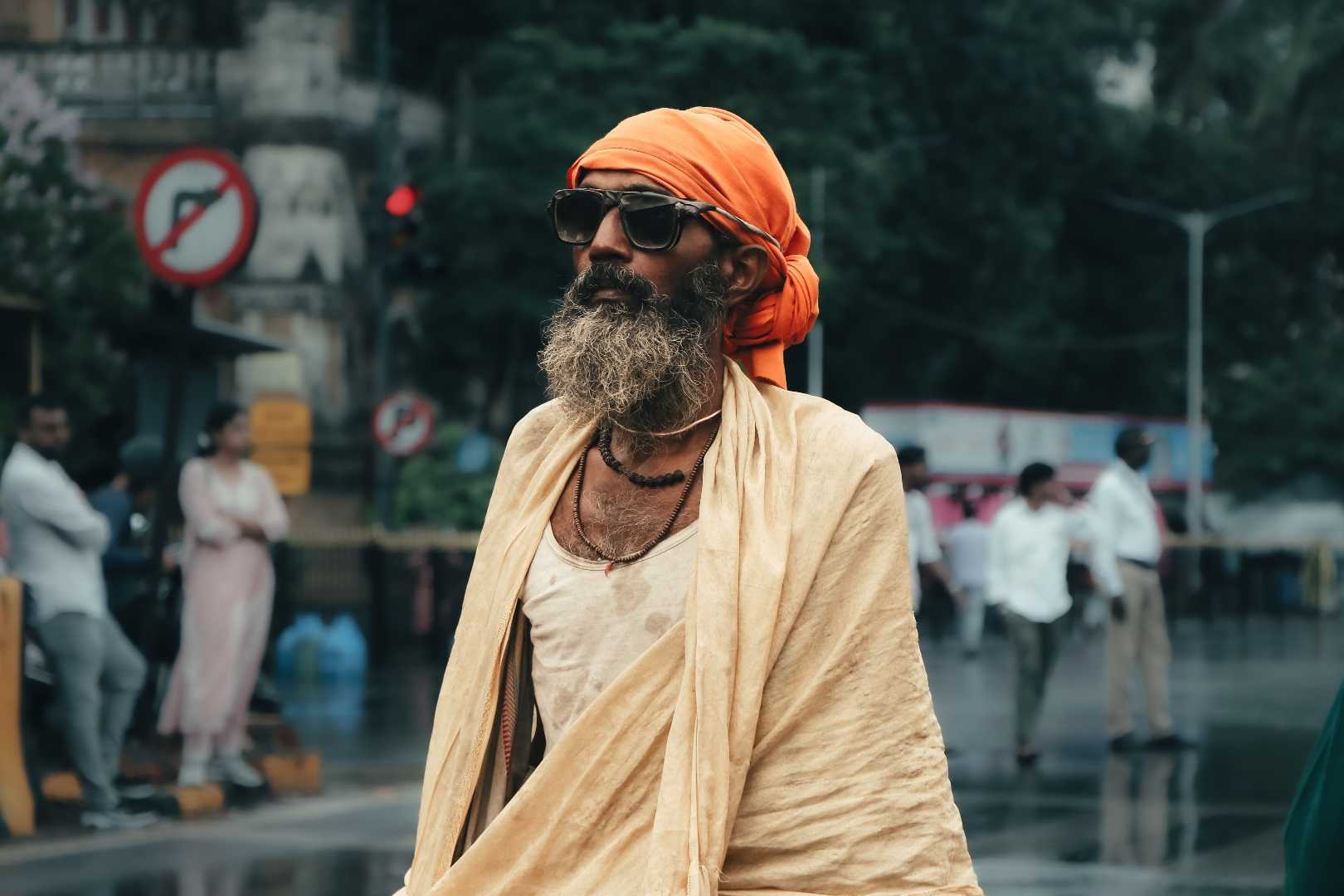 AN OLD MAN WEARING GOGGLES