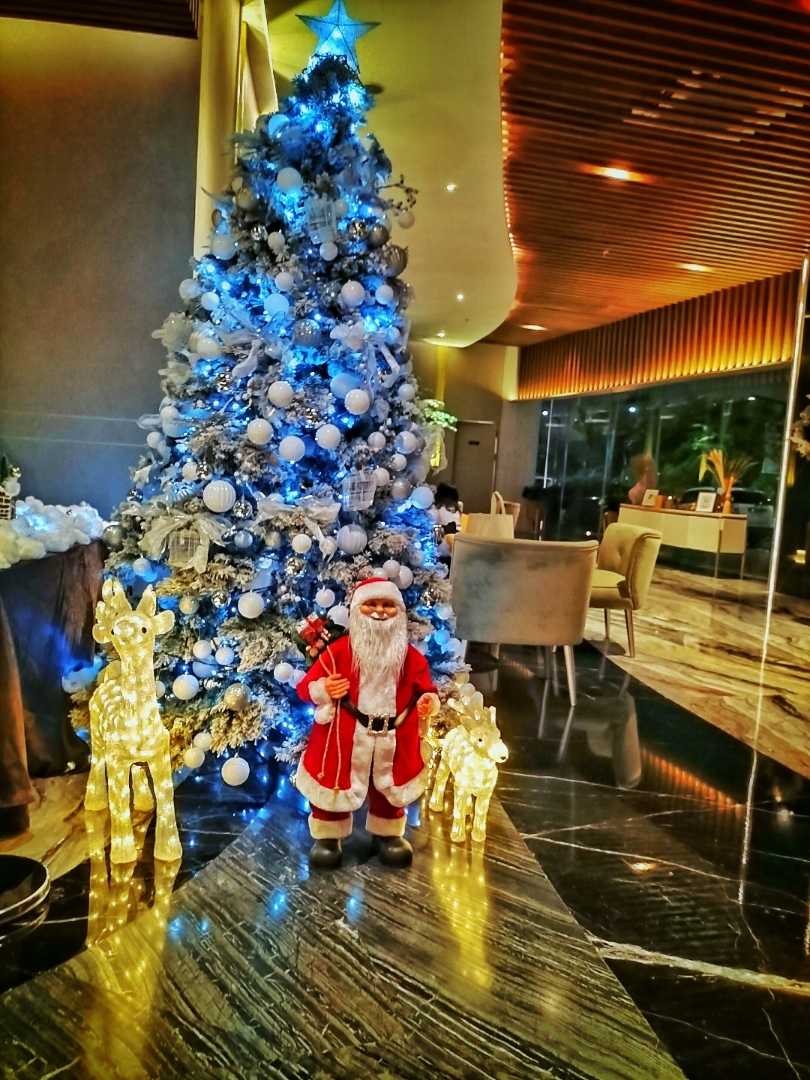 Nuansa Natal