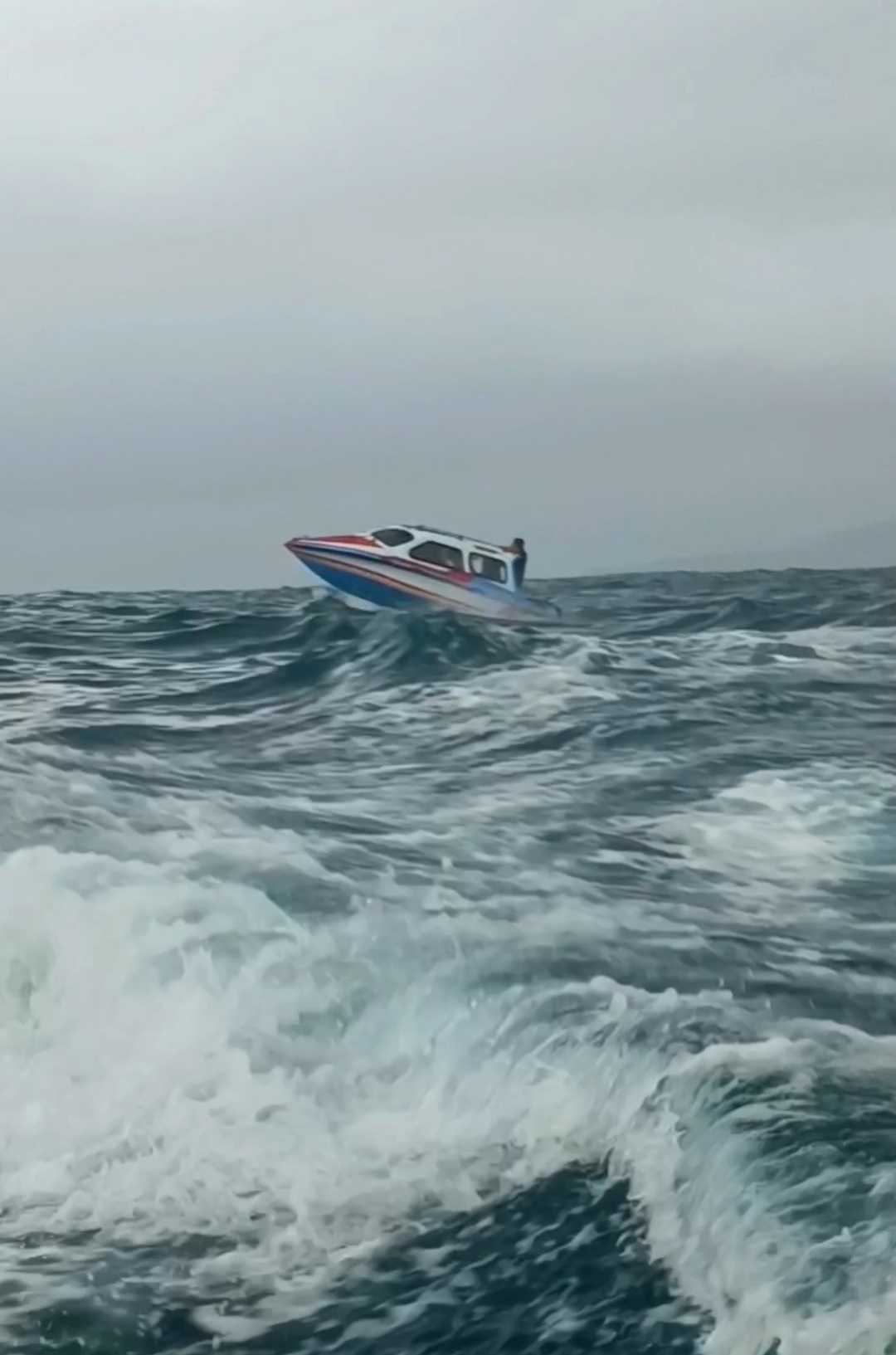 Speedboat rute Aboru-Ambon