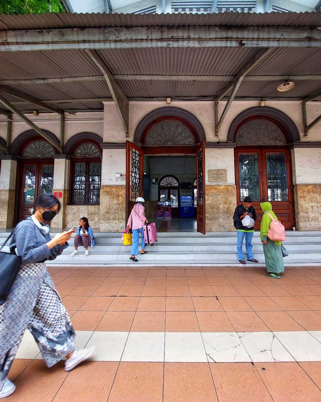 stasiun gubeng, surabaya