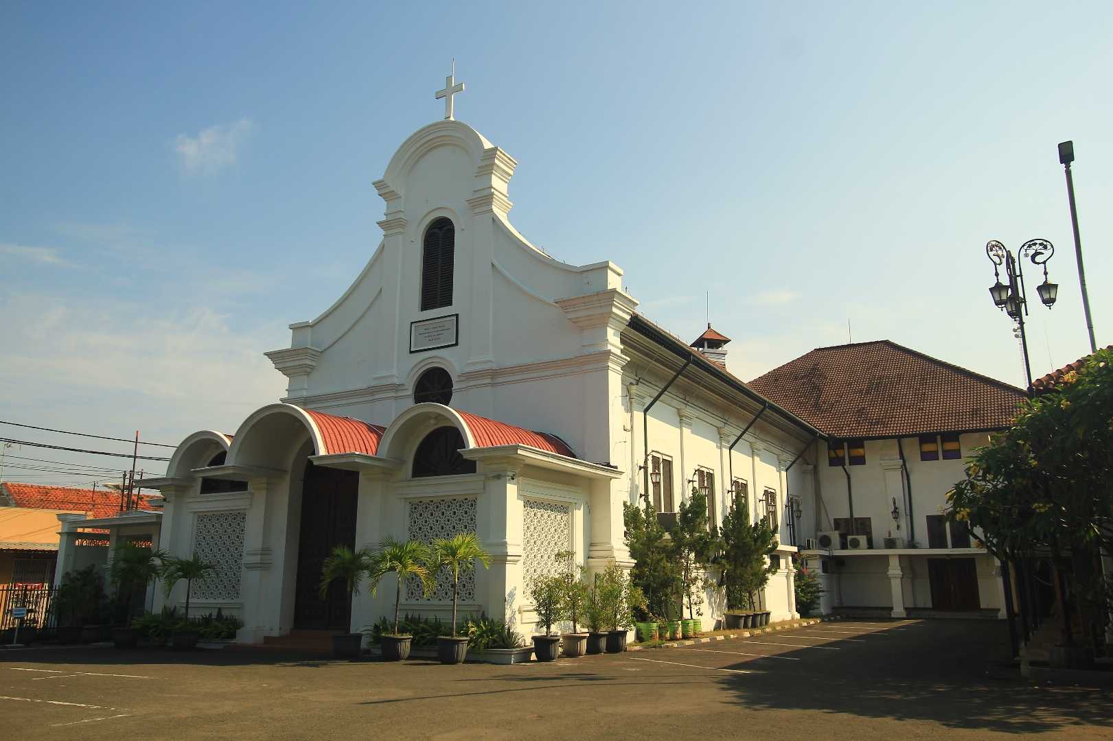Gereja Katolik St. Yusuf Cirebon