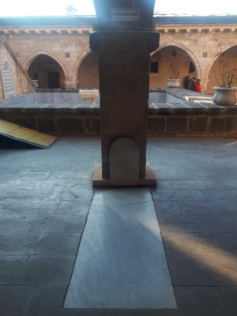 Kahveci Baba Mezarı