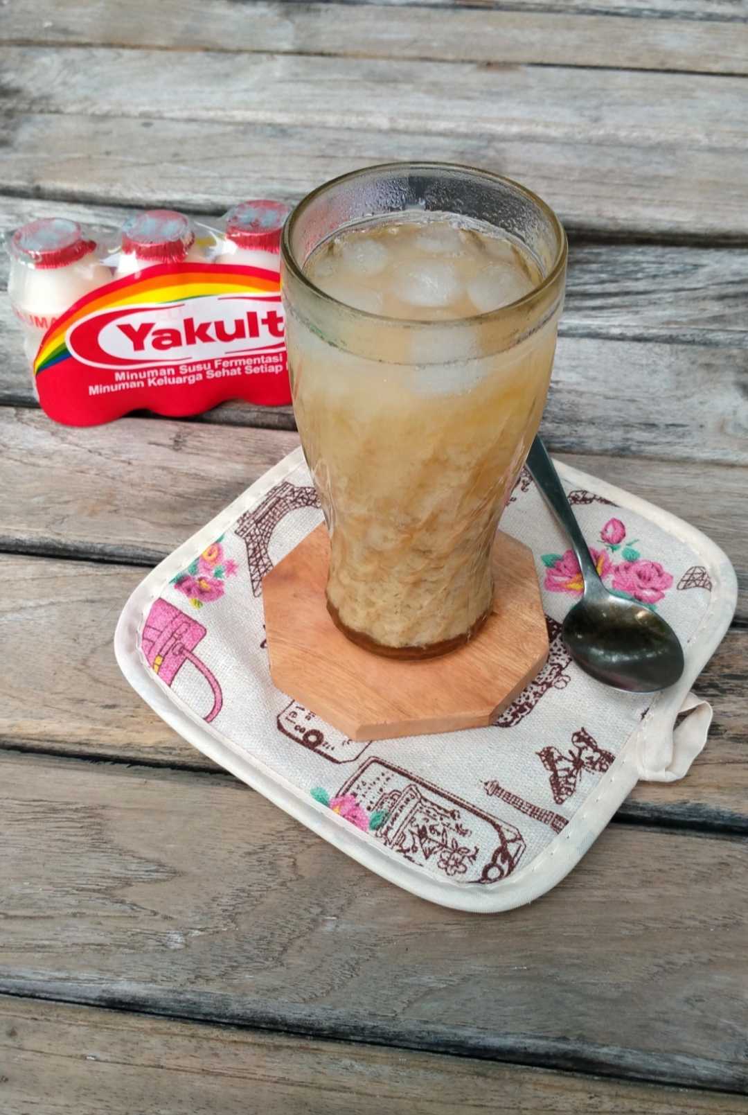 Ice Tea Yakult