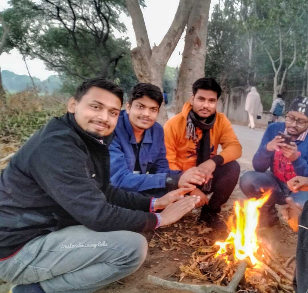 "Bonfire🔥 in the Cold Weather"