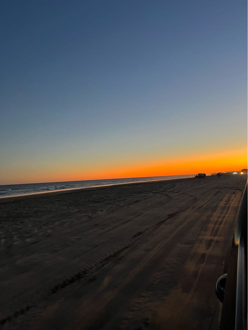 sunset en la playa de Carilo 