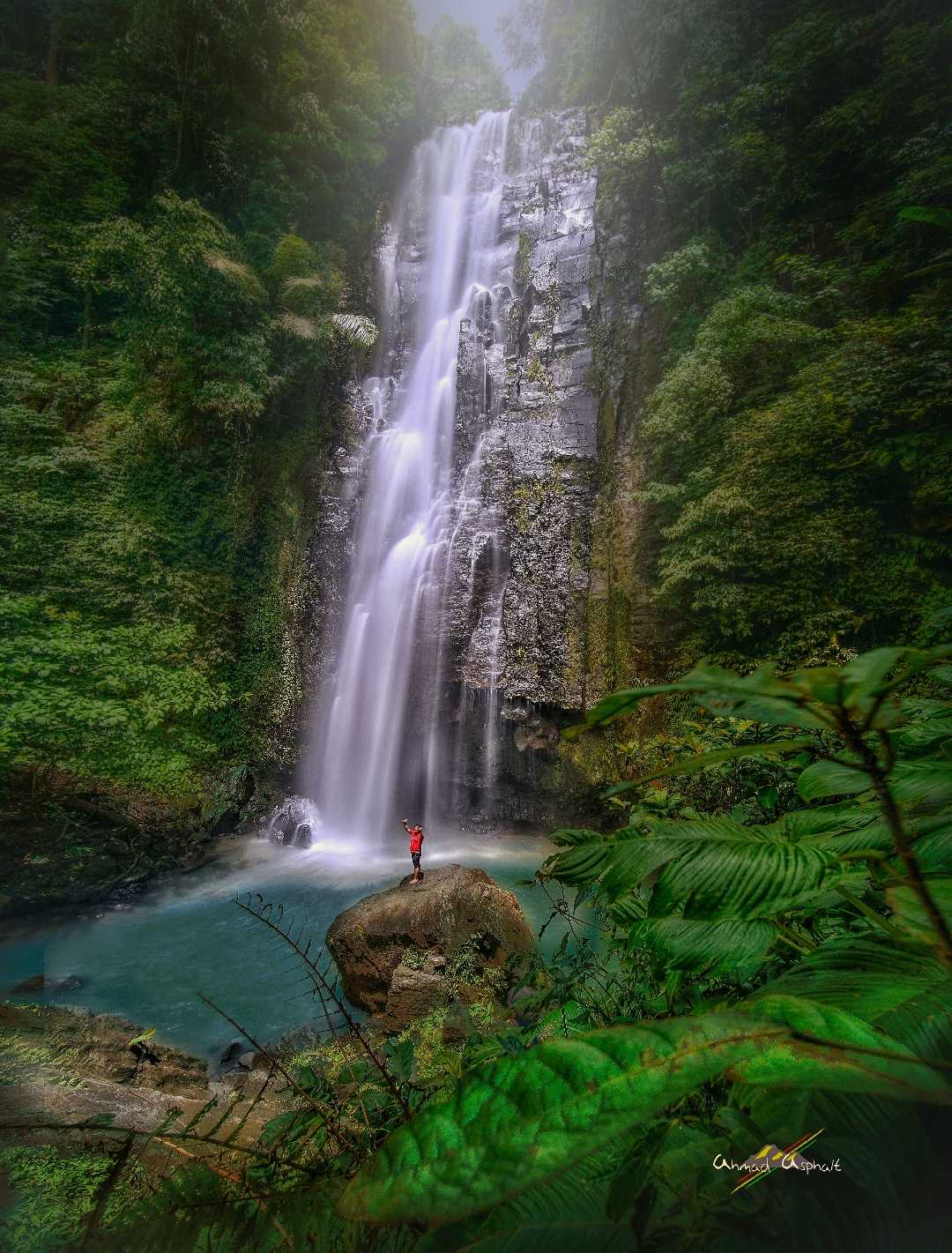 Tunan Waterfall