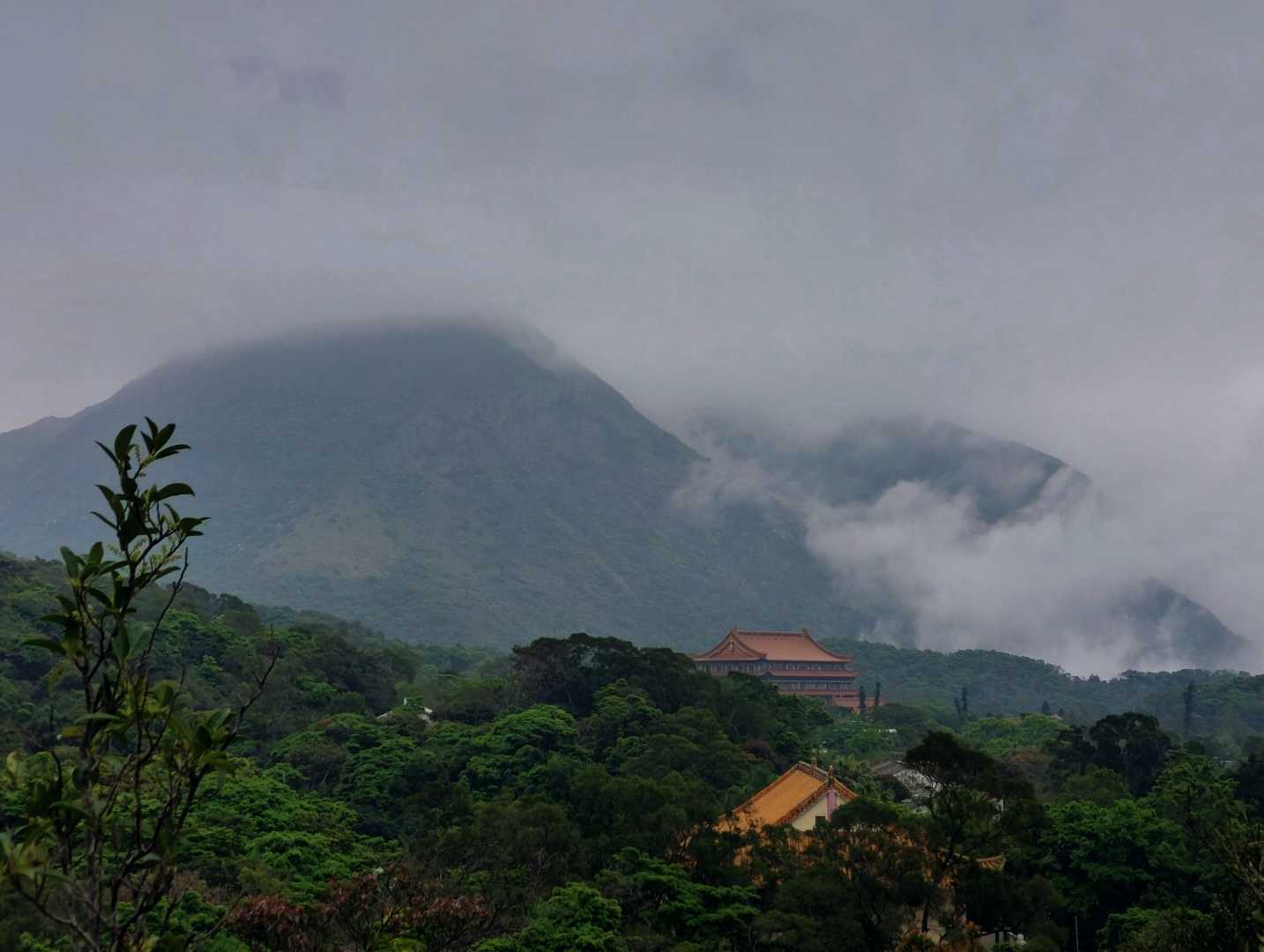 ngong ping 360 village 
