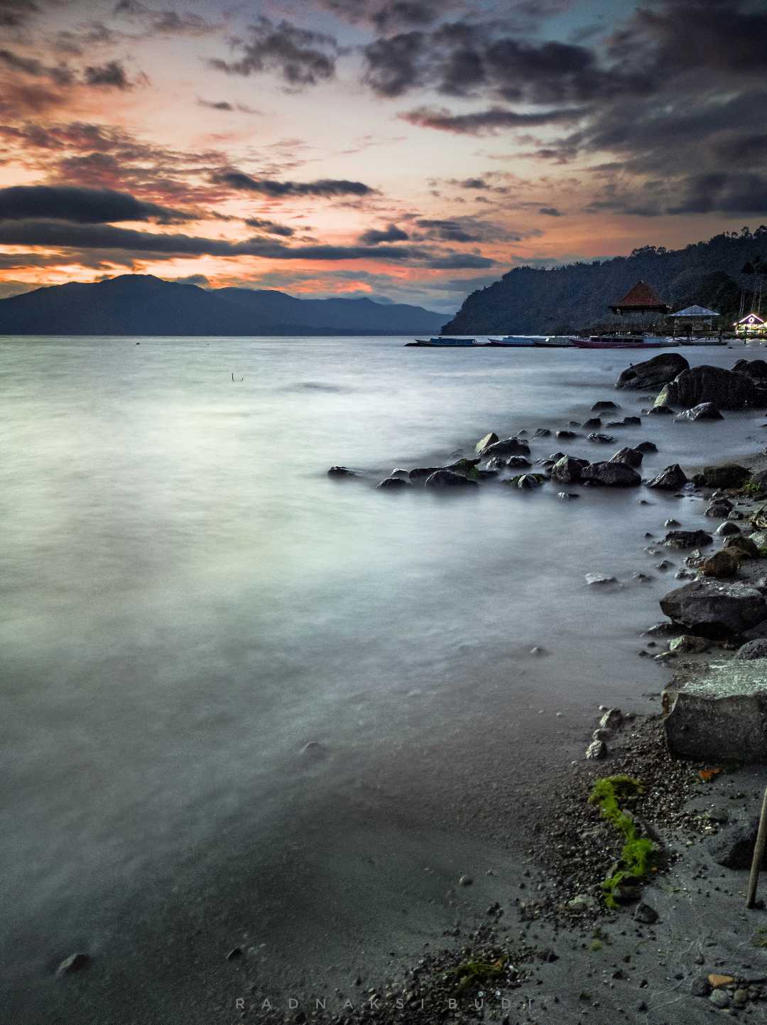 Dermaga Pusri, Danau Ranau